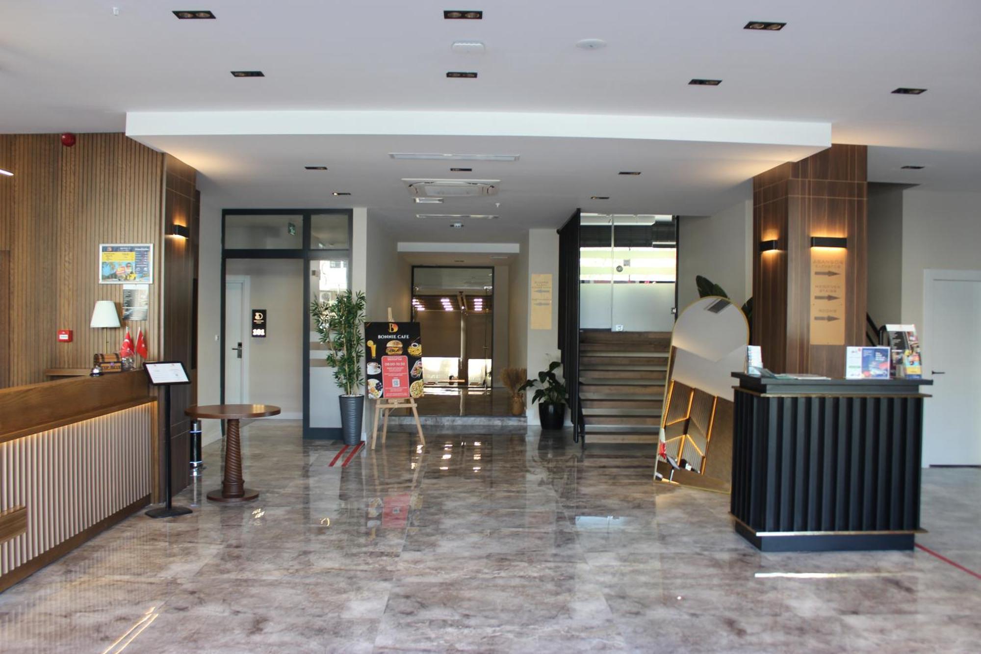 Bonnie City Hotel 안탈리아 외부 사진